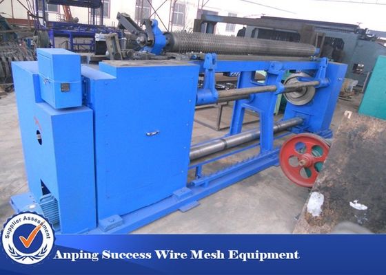 Trung Quốc Máy lưới sợi sáu góc tốc độ cao với 65 tế bào / phút cho lồng gà có phanh ly hợp và bôi trơn tập trung nhà cung cấp