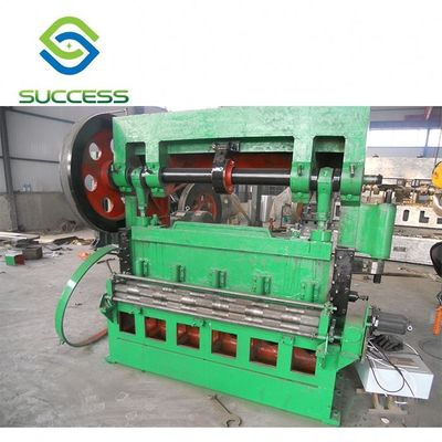 Trung Quốc Trang trí Máy kim loại mở rộng với hình dạng lỗ vuông tùy chỉnh nhà cung cấp