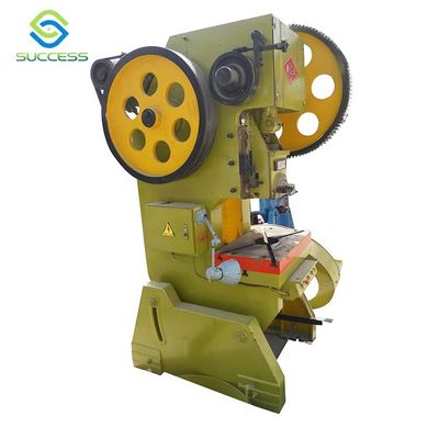 Trung Quốc Thiết bị sản xuất hàng rào cao cấp với góc hàn 90 ° và độ dày hàn 1,0-3,0 mm nhà cung cấp