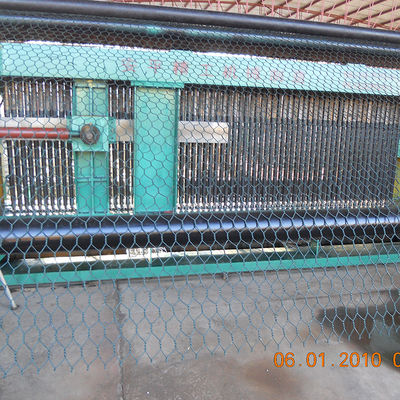 Trung Quốc Máy lưới Gabion được phủ sợi PVC hạng nặng với kích thước lỗ 6 * 8 cho vận chuyển an toàn hoặc giao hàng đường sắt nhà cung cấp