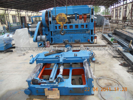 Trung Quốc Máy làm kim loại giãn nở mạ kẽm tùy chỉnh với hiệu suất và thiết kế tùy chỉnh cho công nghiệp và thiết kế tùy chỉnh nhà cung cấp